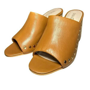 NWOT Diba True Women’s Twin Crest Leather Heeled Mules Tan Size 8